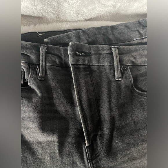 Good American Straight Leg - Picture 2 of 5